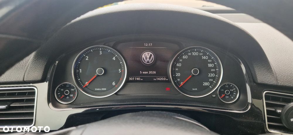 Volkswagen Touareg 3.0 V6 TDI BMT - 12