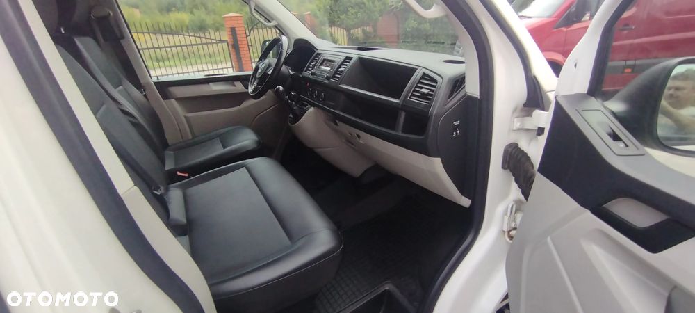 Volkswagen Transporter T6 - 10