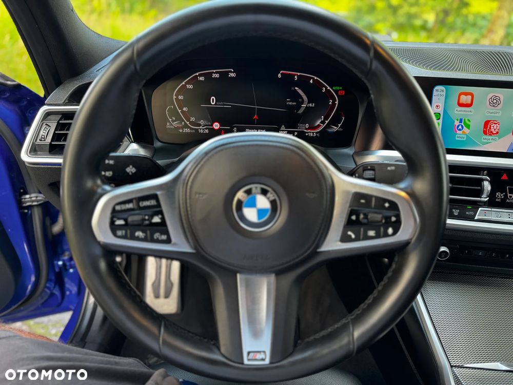 BMW Seria 3 318d M Sport - 24