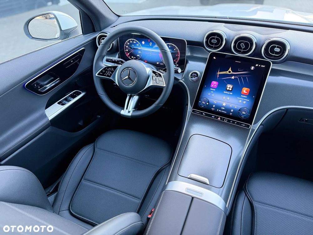 Mercedes-Benz GLC - 12