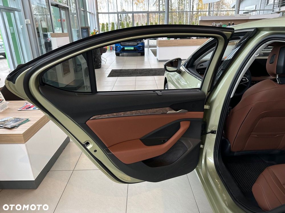 Skoda Superb 2.0 TSI 4x4 L&K DSG - 15