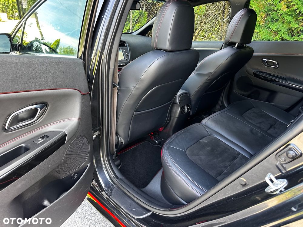 Kia Ceed 1.6 T-GDI GT-Challenge - 25
