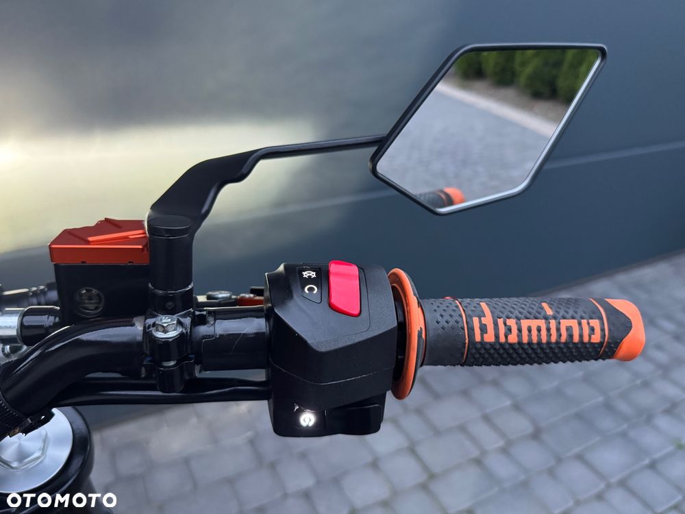 KTM Duke - 11