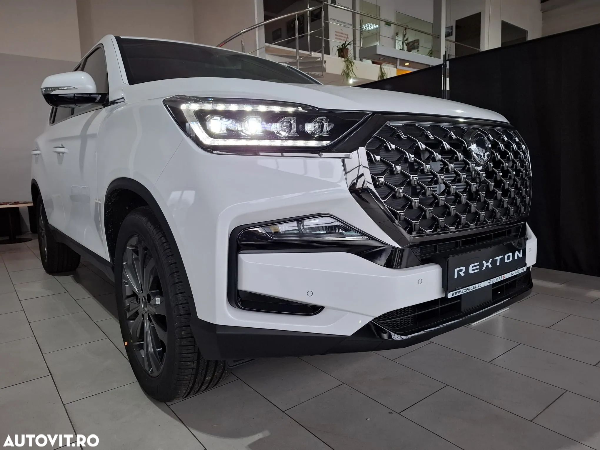 SsangYong REXTON G4 2.2 e-XDI 4WD Black Edition - 1