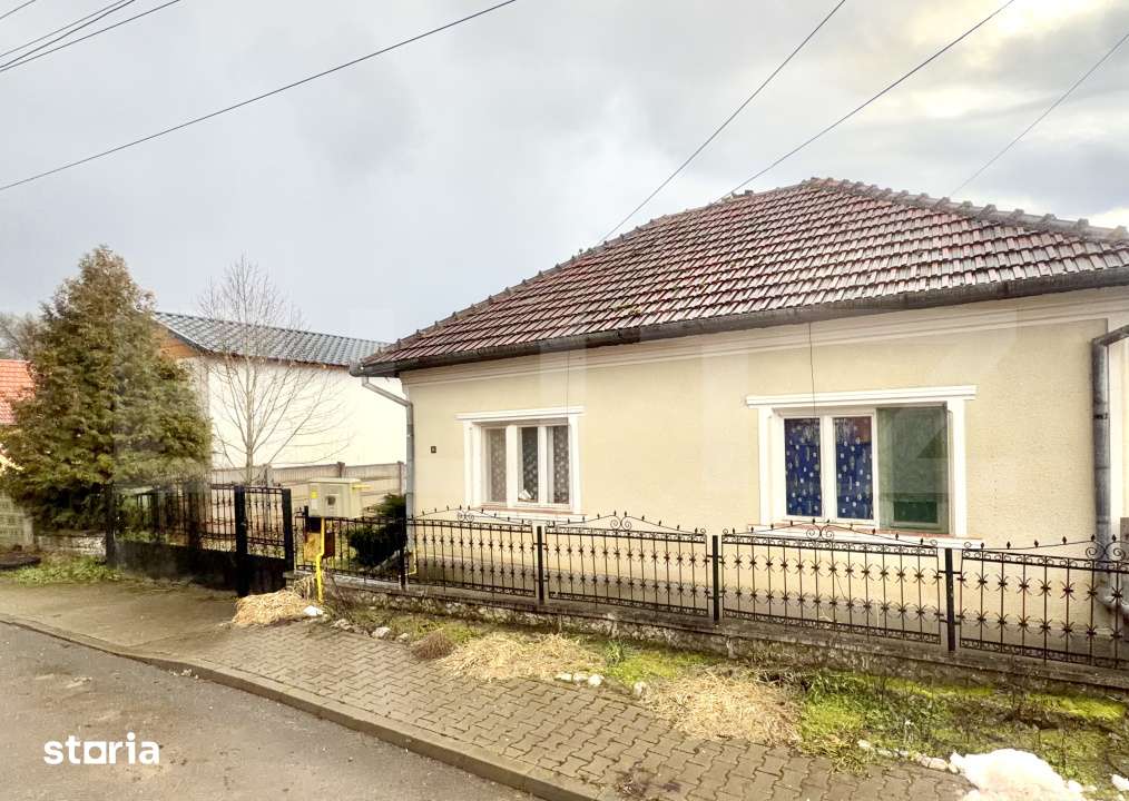 Casa 4 camere,teren 1400 mp,Uioara de jos - Imagine principală: 3/12
