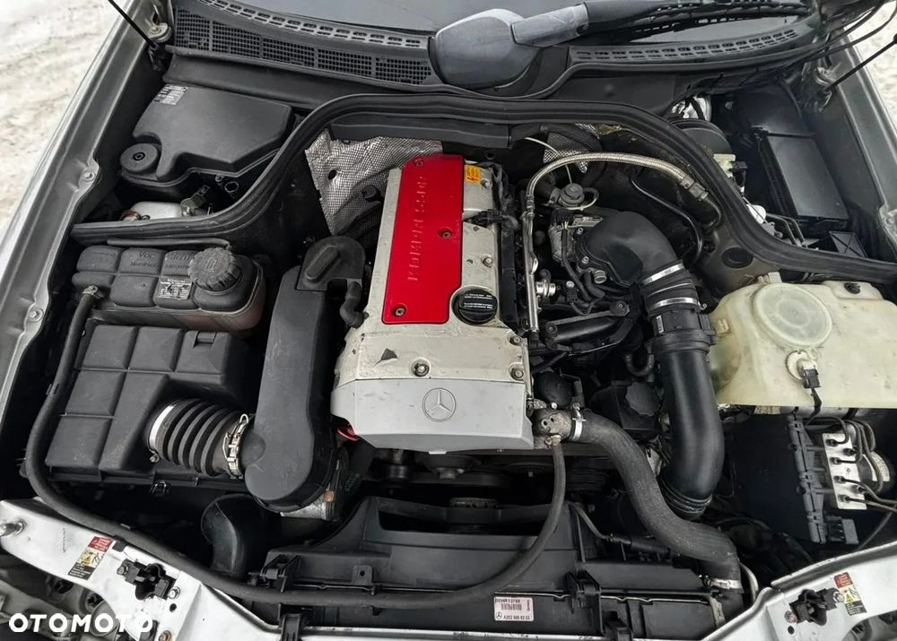 Mercedes-Benz CLK - 23
