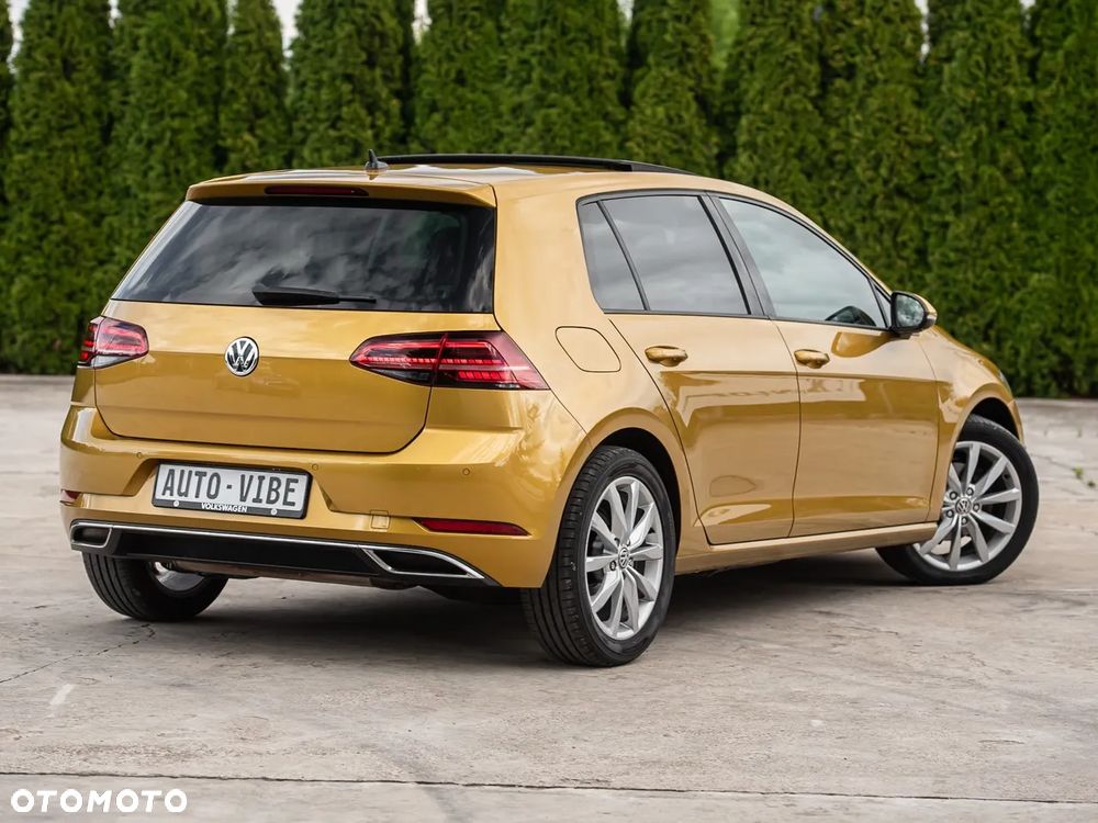 Volkswagen Golf 2.0 TDI BlueMotion Technology Edition - 13