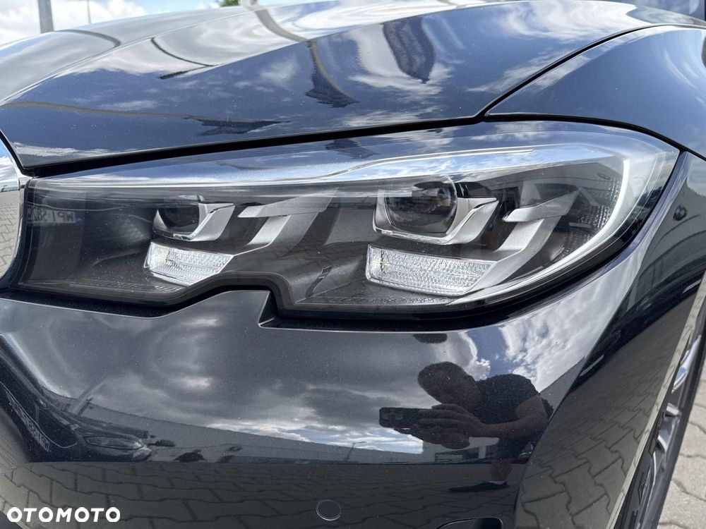 BMW Seria 3 318d Advantage - 26
