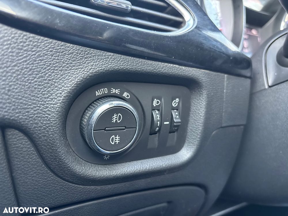 Opel Astra Sport Tourer 1.5 Start/Stop Aut. Edition - 21