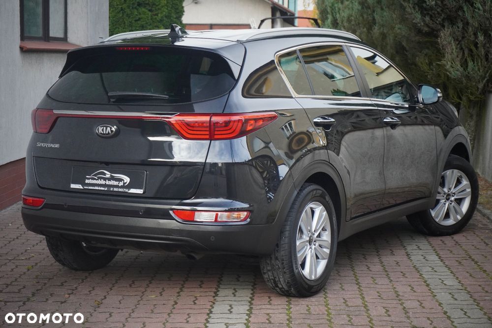Kia Sportage 1.6 GDI 2WD Dream-Team Edition - 3