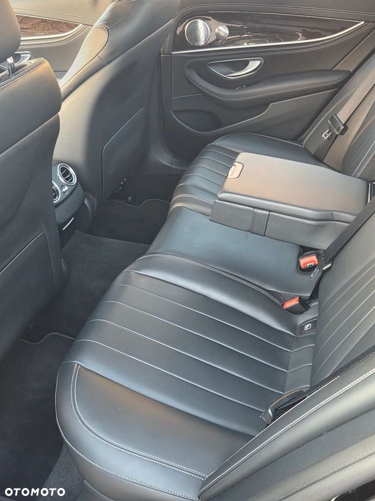 Mercedes-Benz Klasa E - 3