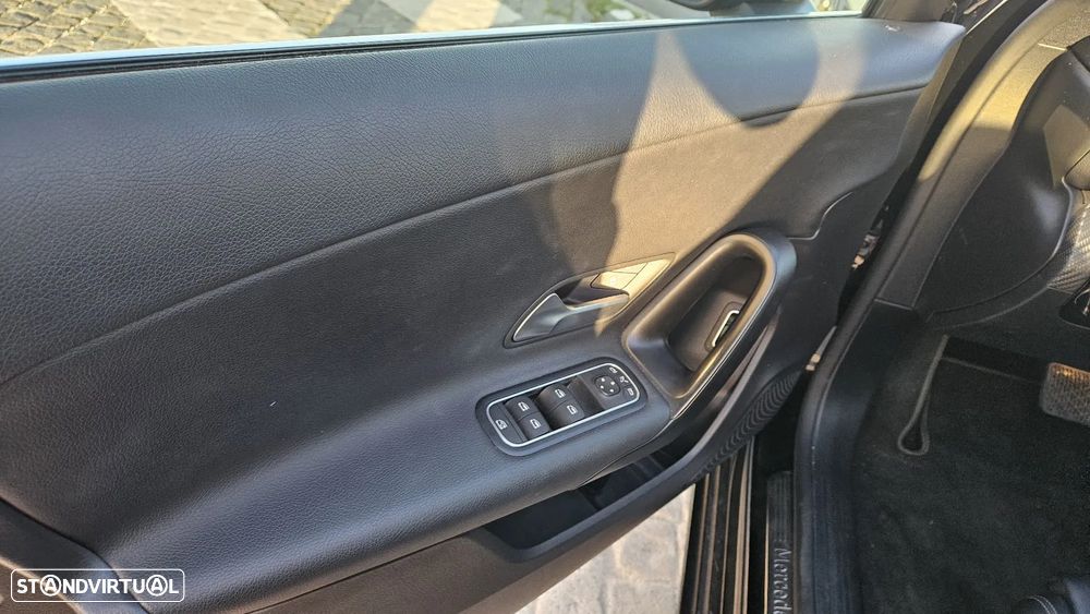 Mercedes-Benz A 250 Limousine e Style Plus - 6
