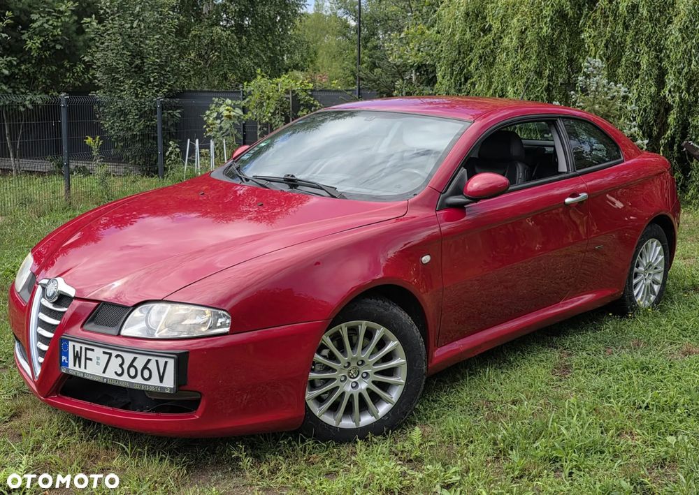 Alfa Romeo GT 1.9 JTD M-Jet Sportiva - 1