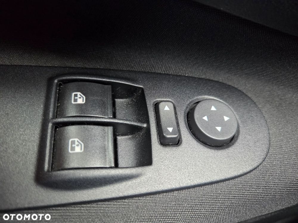 Fiat Punto Evo 1.2 8V Lounge - 23