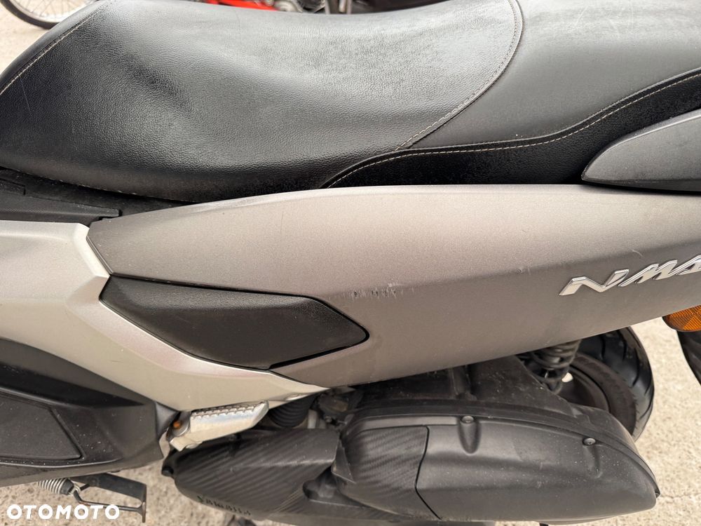 Yamaha NMAX - 18