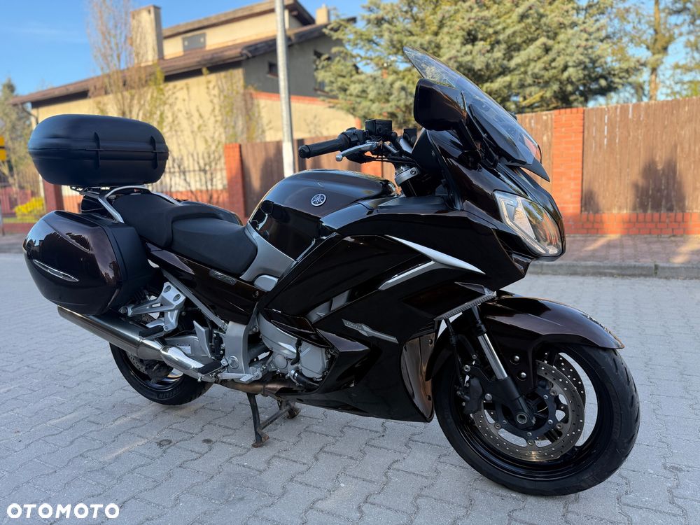 Yamaha FJR - 3