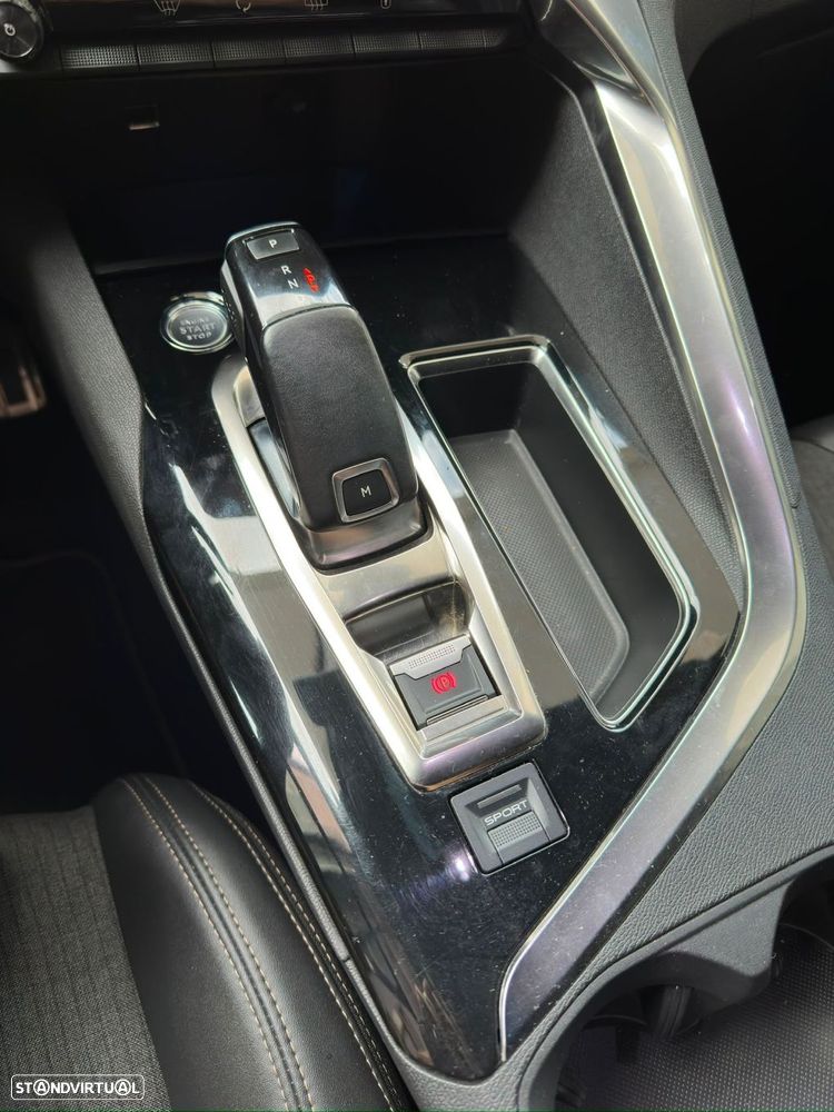 Peugeot 3008 1.5 BlueHDi GT EAT8 — fotografia 12