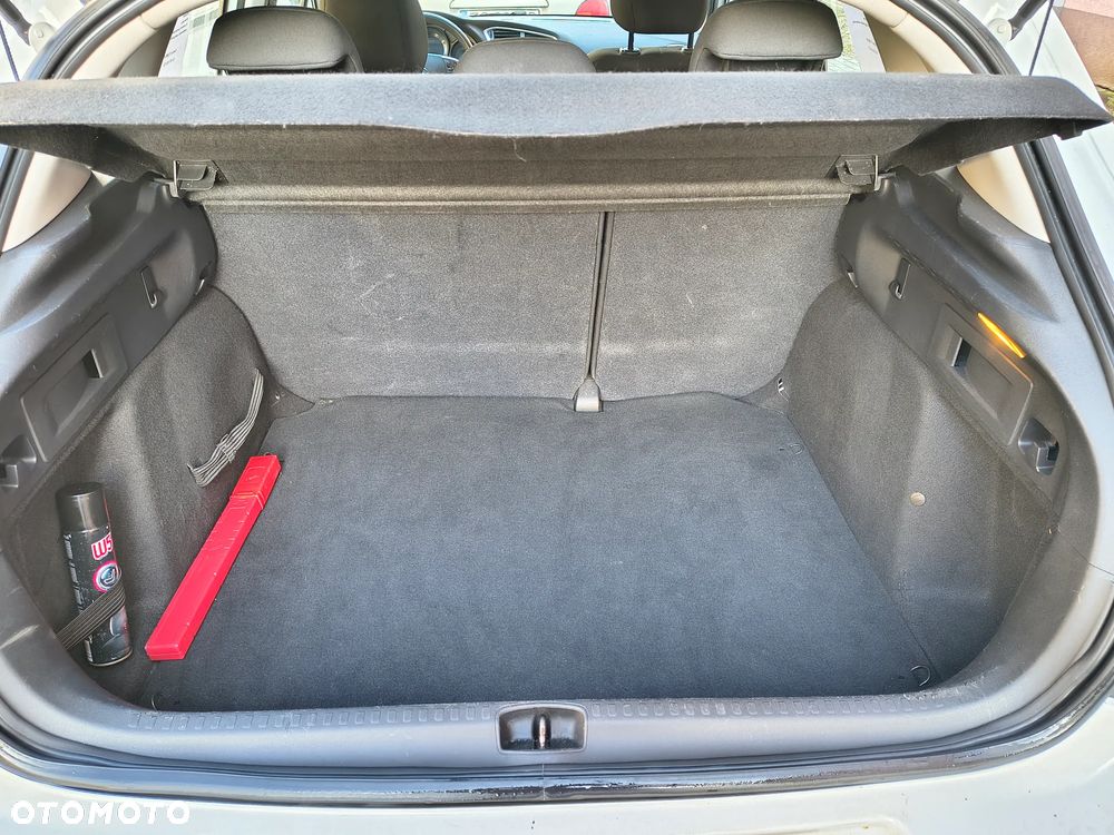 Citroën C4 VTi 95 Attraction - 6