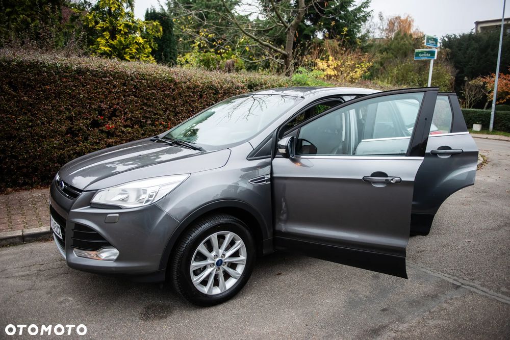 Ford Kuga 2.0 TDCi 4x4 Titanium - 16