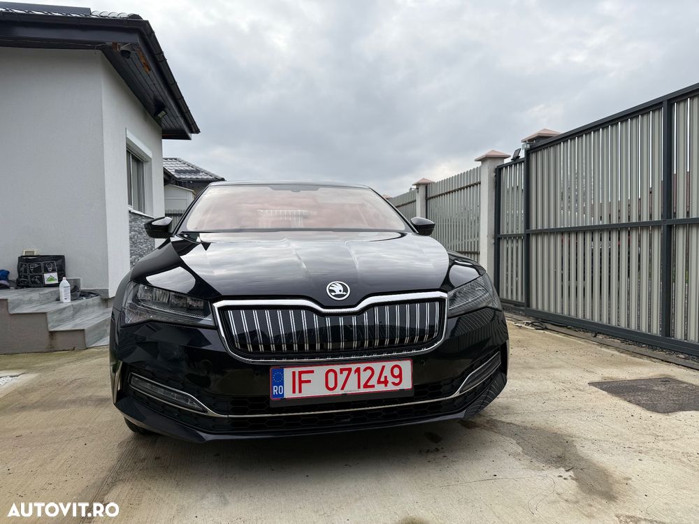 Skoda Superb 1.4 TSI iV DSG Ambition - 1