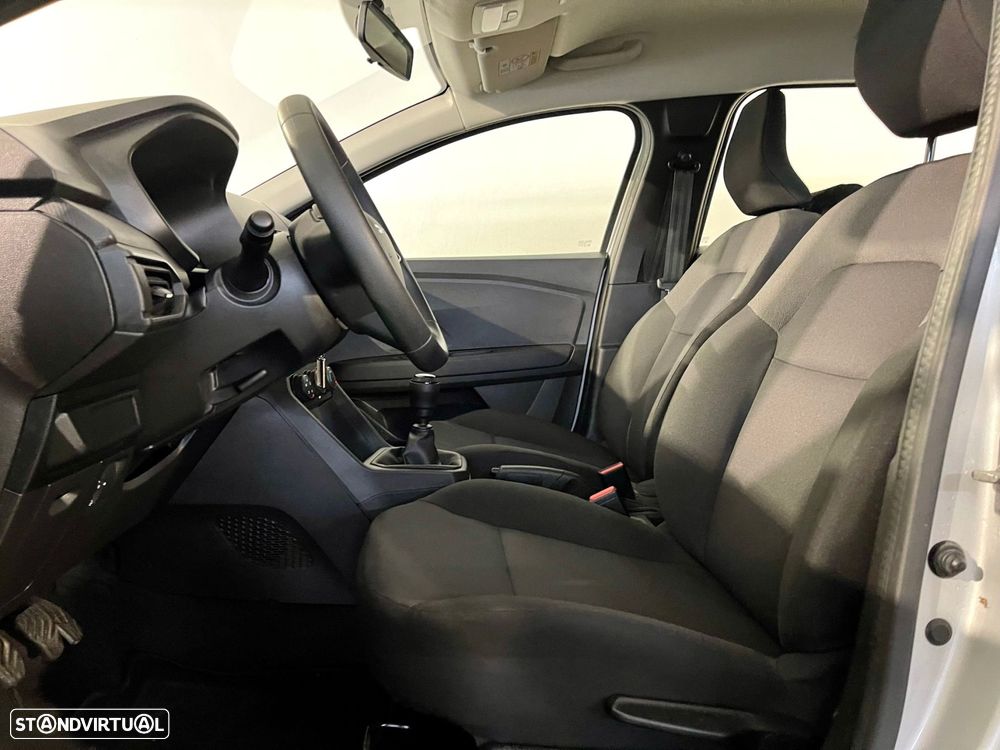 Dacia Jogger 1.0 TCe Essential 7L - 16