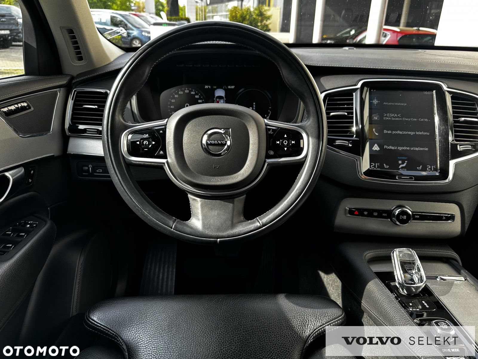 Volvo XC 90 - 23