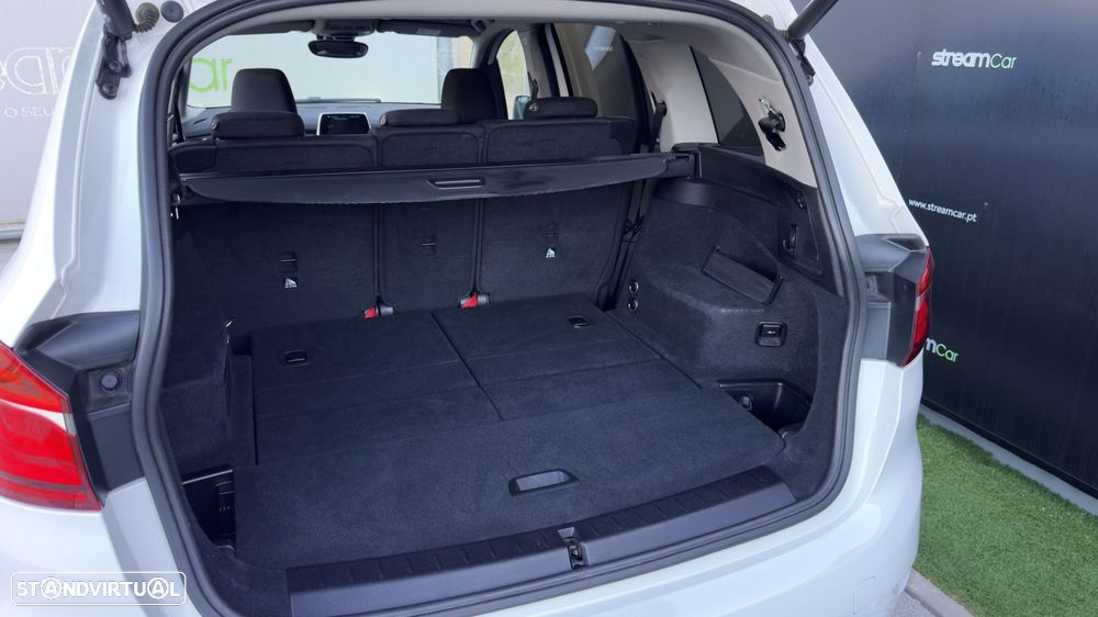 BMW 216 Gran Tourer d 7L Advantage Auto - 32