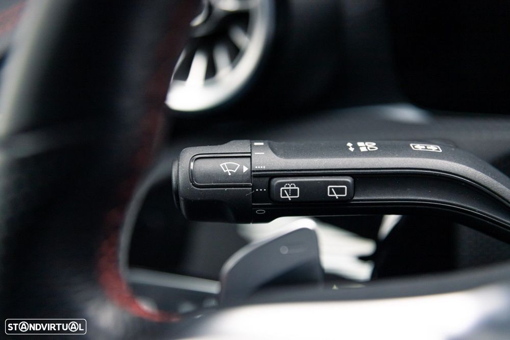 Mercedes-Benz CLA 250 e 8G-DCT AMG Line - 33