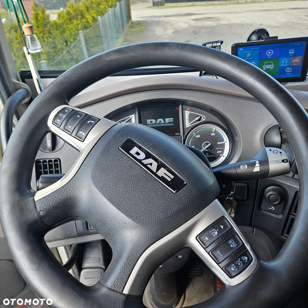 DAF XF480 - 21