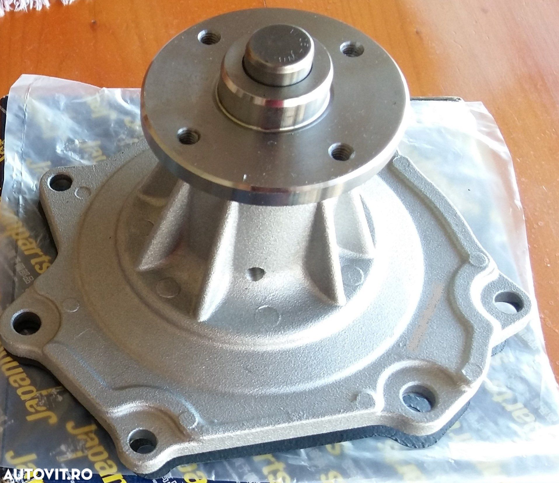 Pompă de apă Nissan Atleon Cabstar L35 EcoT100 Trade 3000 - 1