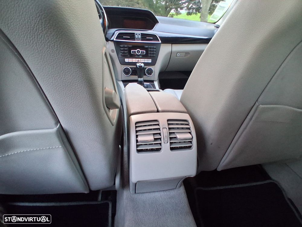 Mercedes-Benz C 180 CDI Elegance BlueEfficiency - 24