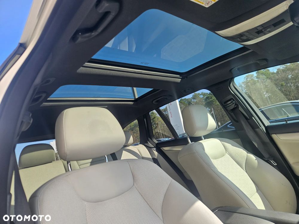 Mercedes-Benz Klasa C 250 CDI DPF 4Matic 7G-TRONIC BlueEFFICIENCY - 19