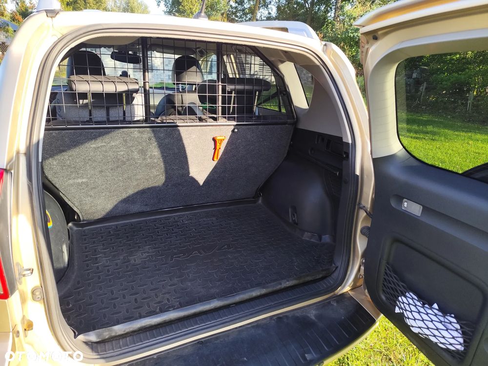 Toyota RAV4 2.0 VVT-i Prestige NAVI MS - 8
