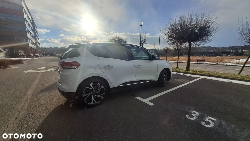 Renault Scenic - 38