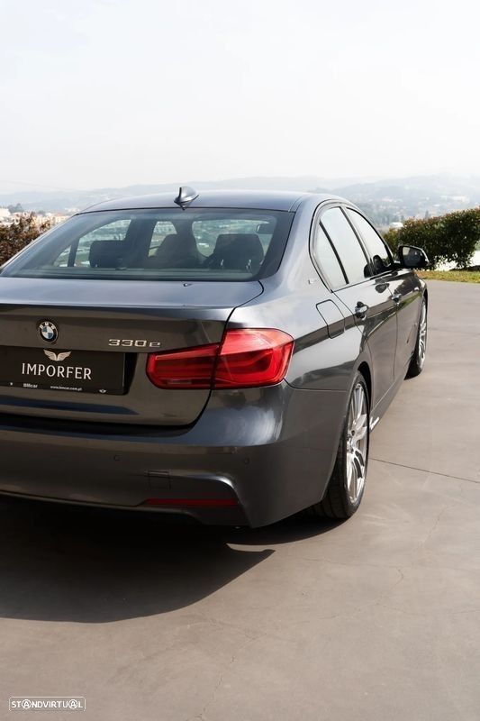 BMW 330 e Pack M Auto - 11