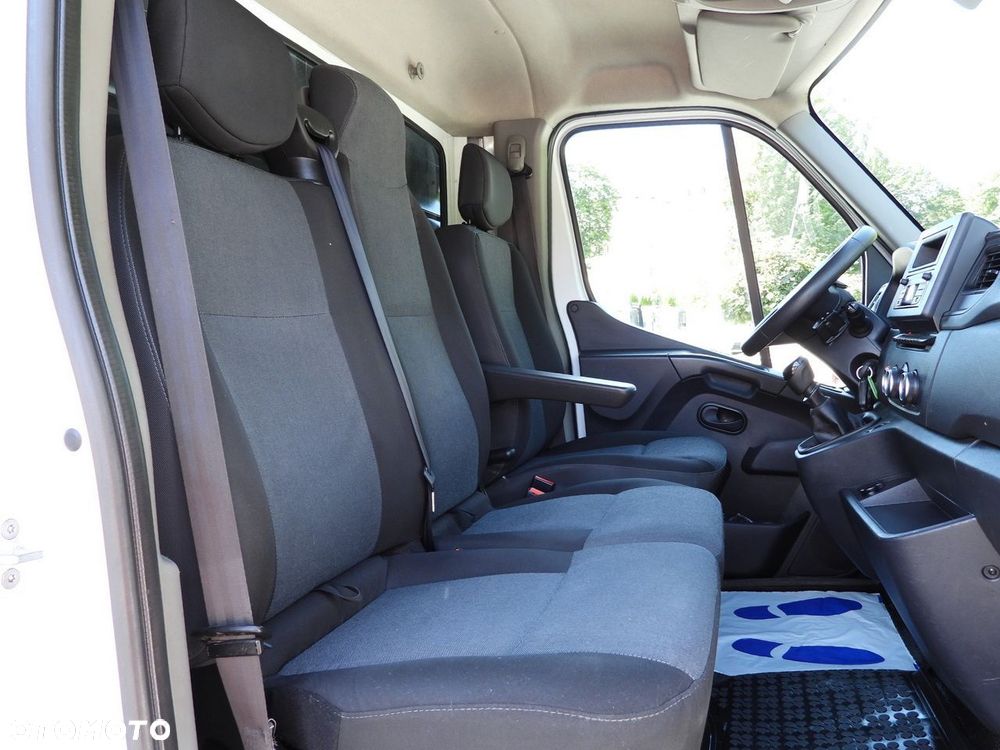 Renault MASTER SKRZYNIA 8 PALET TEMPOMAT LEDY BLIŹNIACZE KOŁA KLIMATYZACJA  165KM - 32
