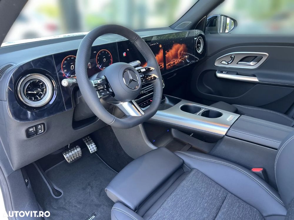 Mercedes-Benz GLB 200 MHEV - 16