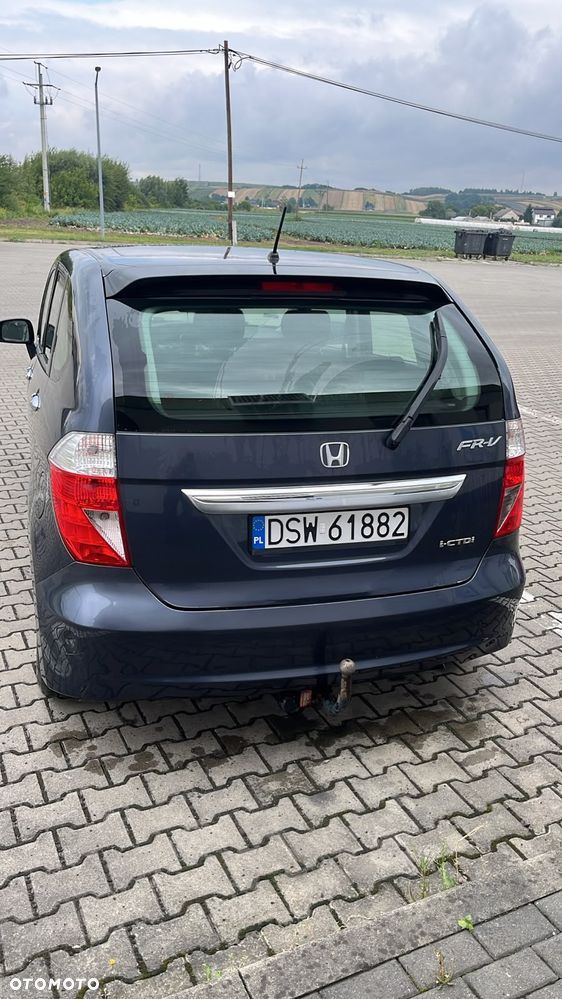 Honda FR-V - 7