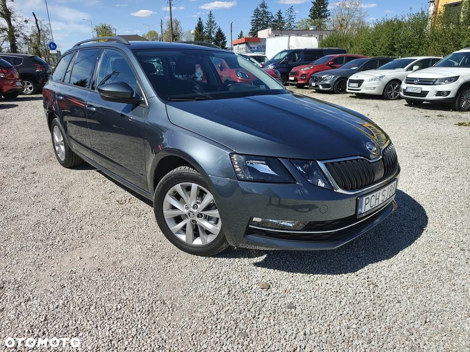 Skoda Octavia 2.0 TDI SCR Style DSG - 2