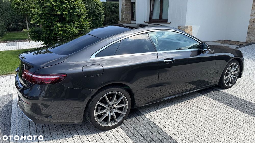 Mercedes-Benz Klasa E 220 d 4-Matic AMG - 11