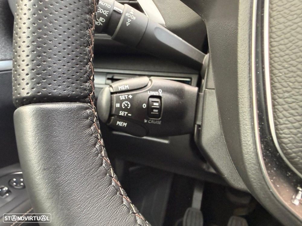 Peugeot 3008 1.5 BlueHDi GT Line - 38