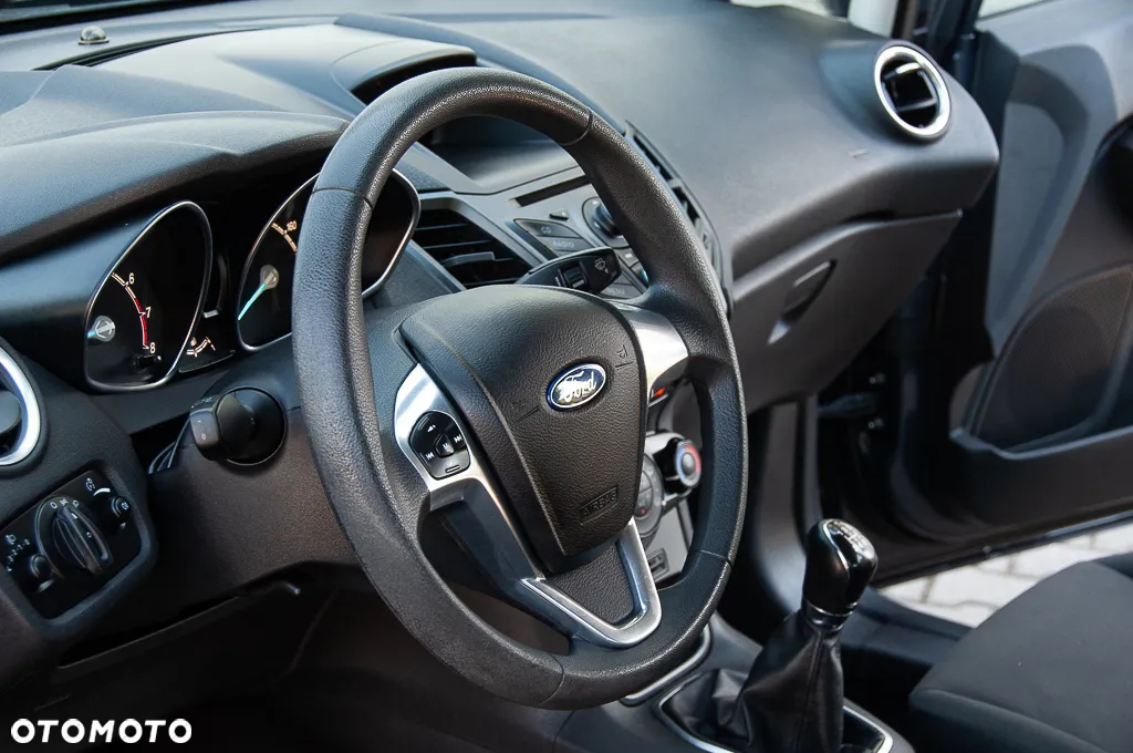 Ford Fiesta 1.25 Titanium - 22