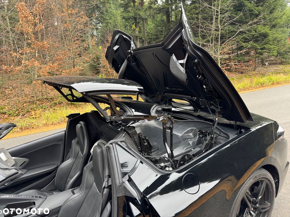 Chevrolet Corvette - 6