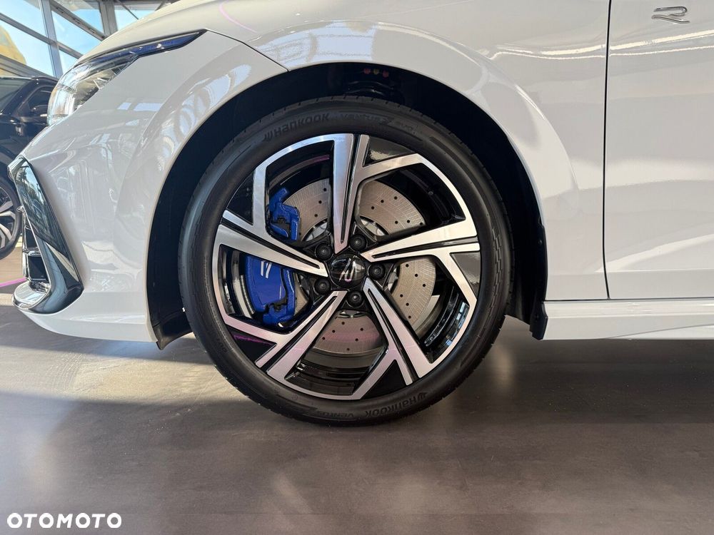 Volkswagen Golf - 10