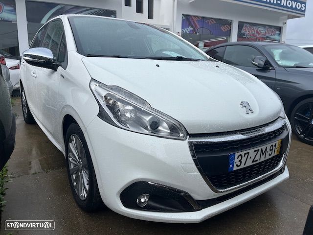 Peugeot 208 1.2 PureTech Signature - 3