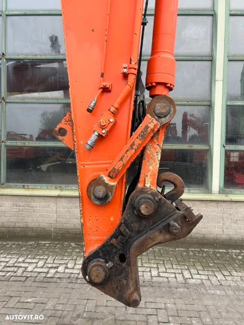 Hitachi ZX 250LC-6 - 19