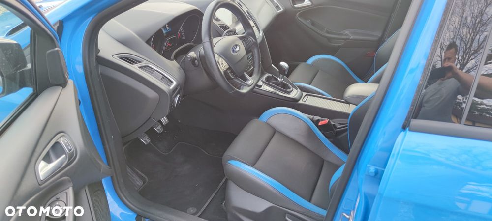Ford Focus 2.3 EcoBoost S&S Allrad RS Blue & Black - 11