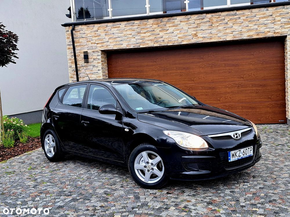 Hyundai i30 1.4 Classic + World Cup - 23