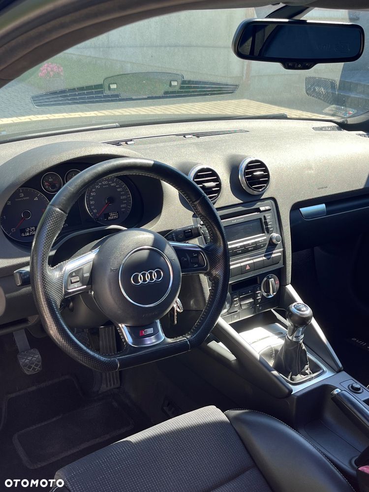 Audi A3 3-drzwiowe 1.6 TDI DPF Ambiente - 13