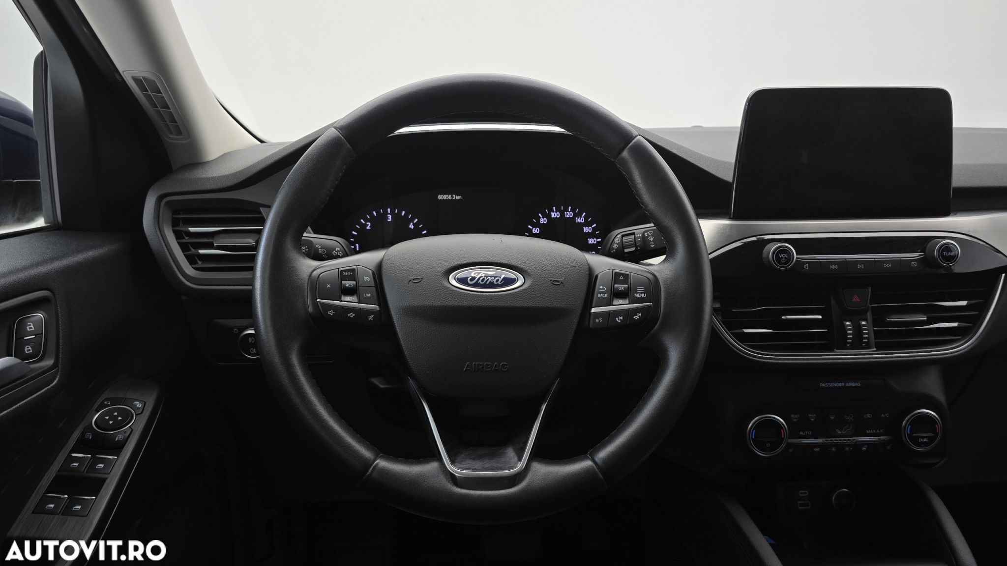 Ford Kuga - 15